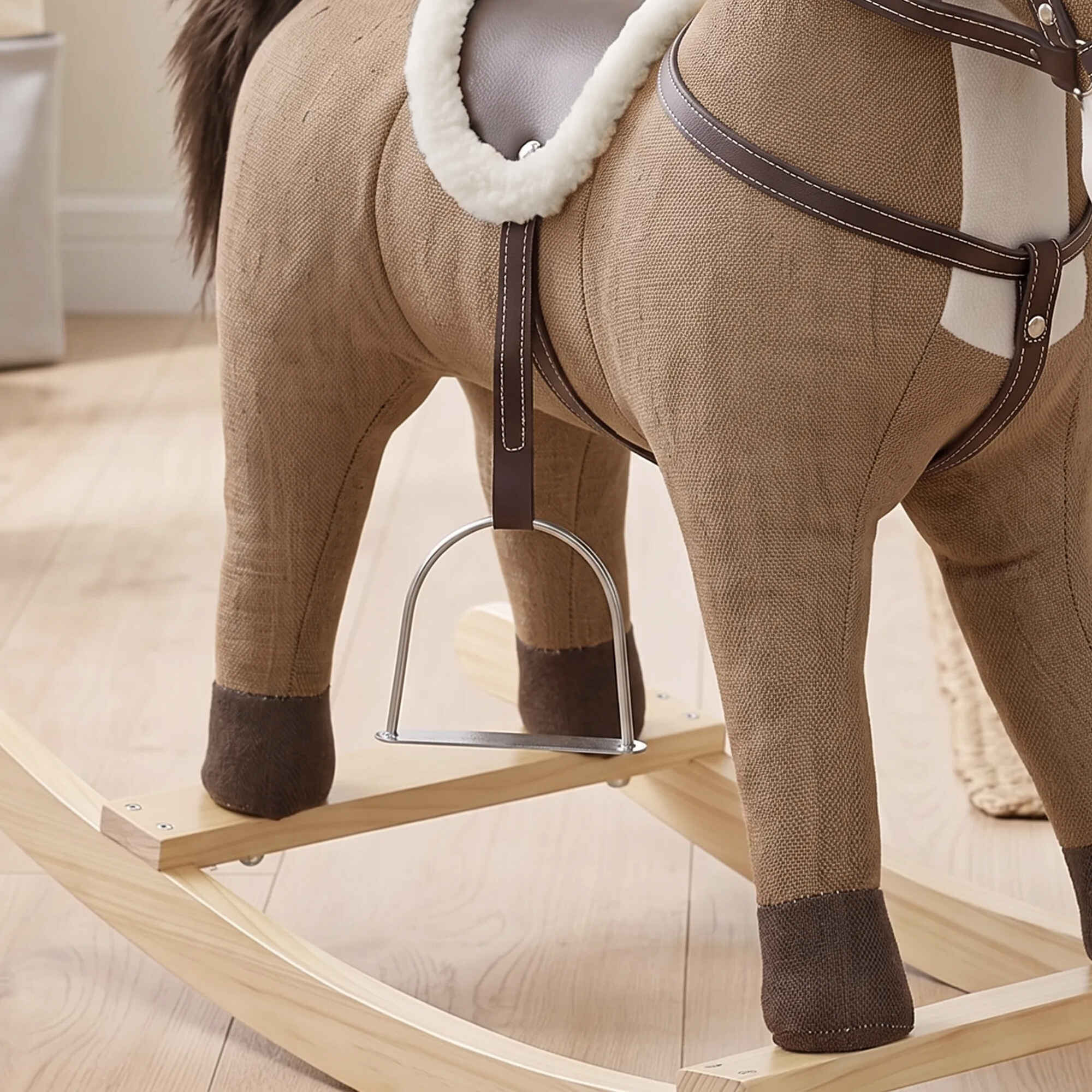 Caballito Balancín para Bebés, Caballo Balancín con Base de Madera Ancha, Sonidos y Asas de Seguridad, Regalo para Niños y Niñas de 12 a 36 Meses, Marrón Oscuro