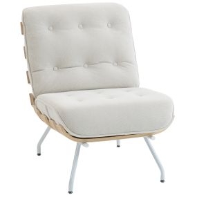 Butaca de salón tapizada en lino crema con asiento acolchado y estructura de acero