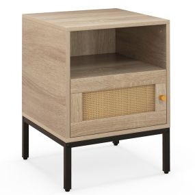 Mesita de Noche Mesa de Acento Estilo Bohemio para Hogar con Estante Abierto y Puerta Decoración de Ratán para Salón Dormitorio Natural