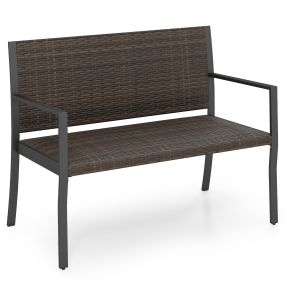 Banco de ratán 2 plazas con estructura metálica, respaldo, reposabrazos y asiento acolchado, marrón