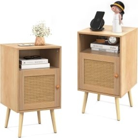 Juego de 2 Mesa Auxiliar con Estante Abierto y Puerta Decorada de Ratán PE para Dormitorio Sala de Estar 40 x 39 x 70 cm Natural