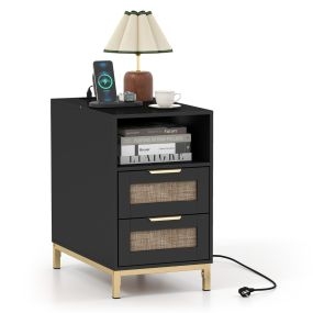 Mesita de Noche Ratán con Estación de Carga y 2 Cajones Estilo Boho con Almacenamiento Abierto Negro y Dorado