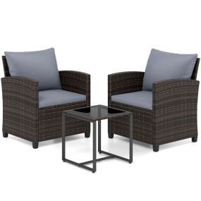 Juego de 3 Muebles de Ratán Marrón para Exterior con 2 Sillas Mesa de Vidrio y Cojines Gris Funda Desmontable para Jardín Terraza o Piscina